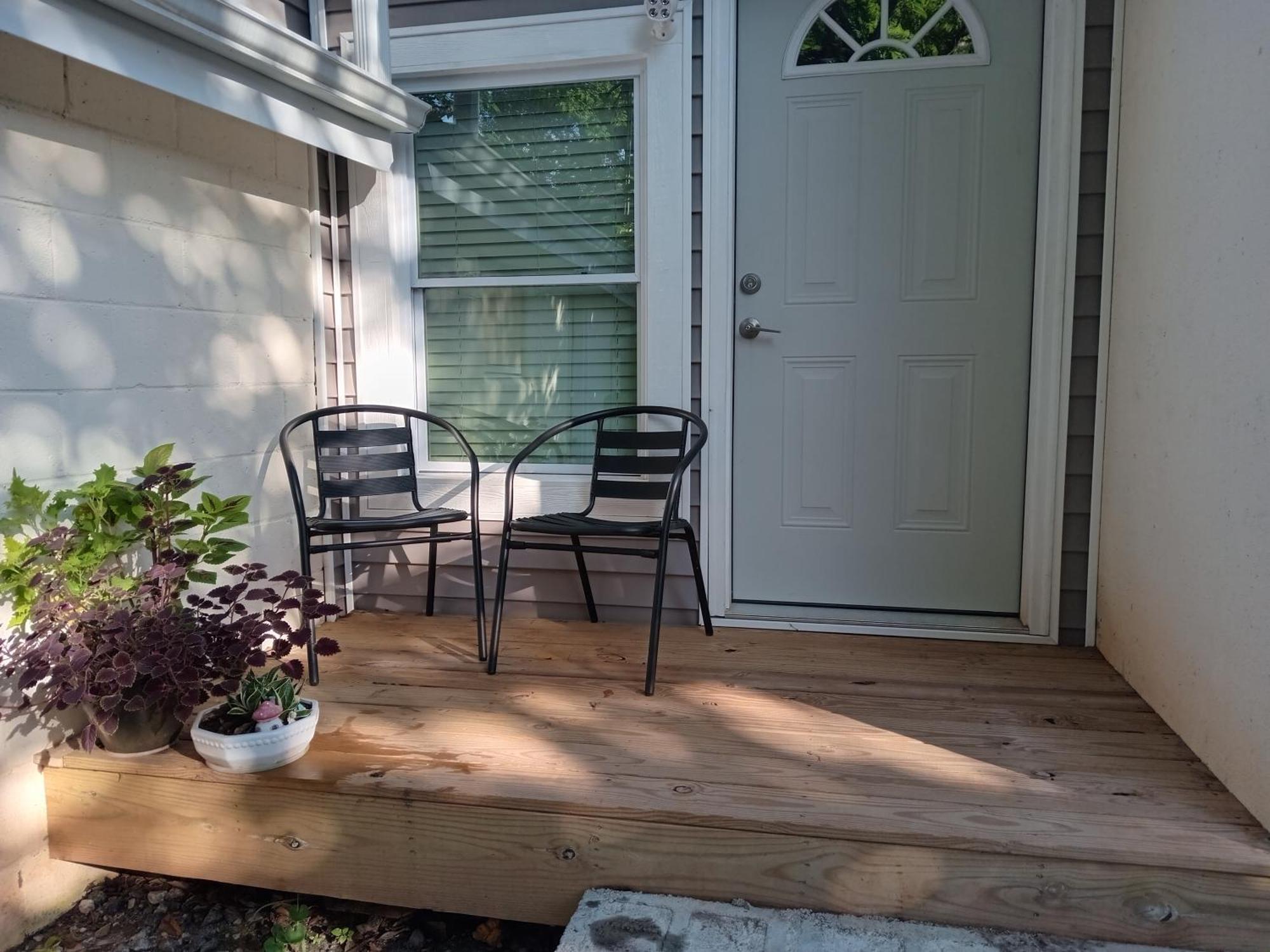Bright And Cozy Lighthouse Cottage In Greenville Sc Extérieur photo